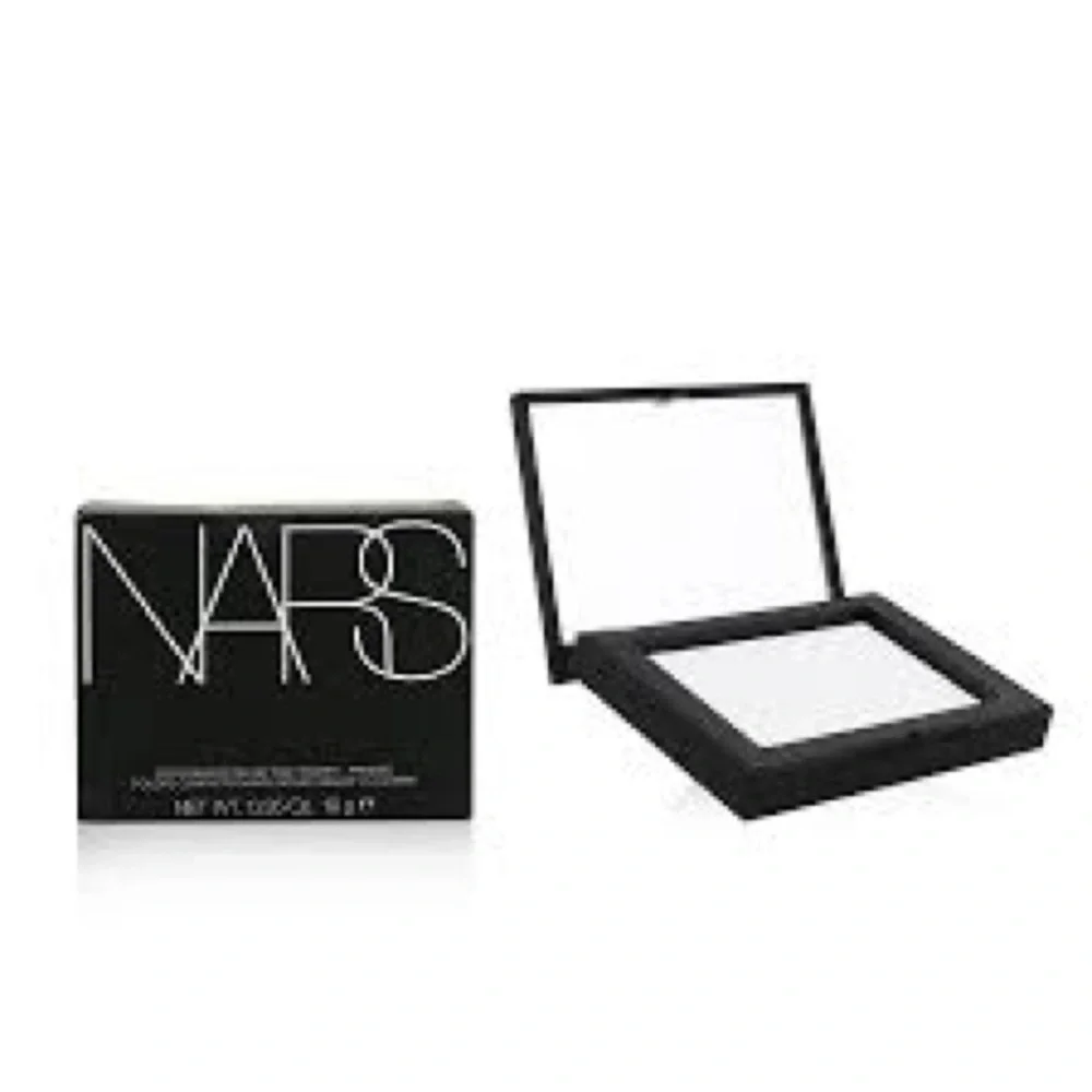 NARS Translucent Setting Powder - - Picture 5 of 7